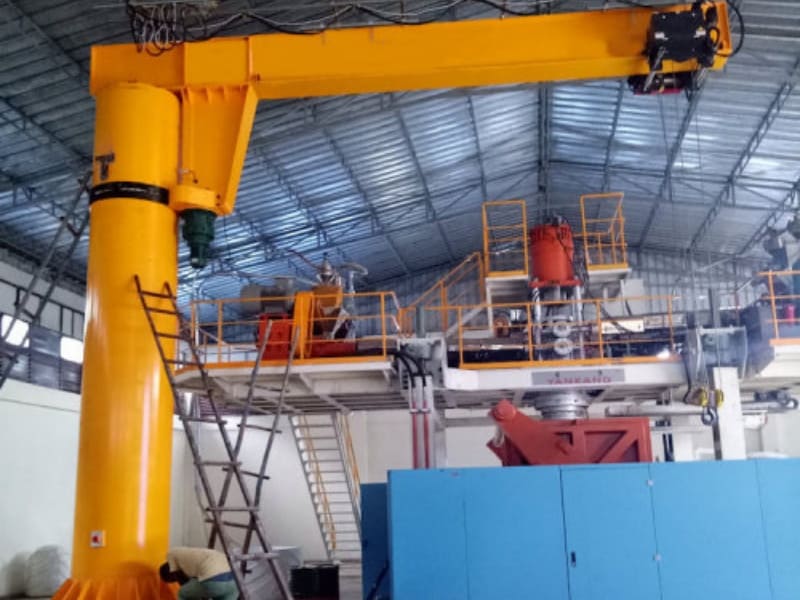 SEVENCRANE-Pillar Jib Crane 1