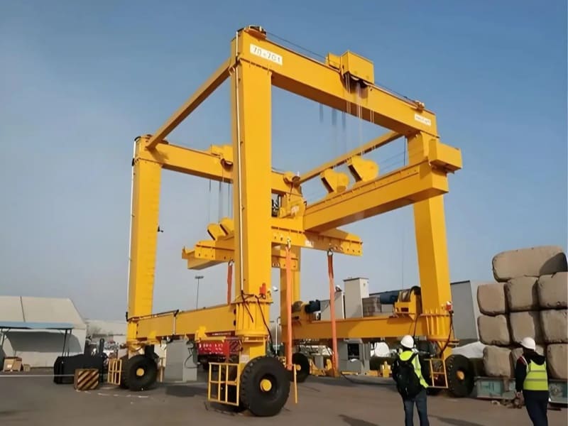 SEVENCRANE-Rubber Tyred Gantry Crane 1