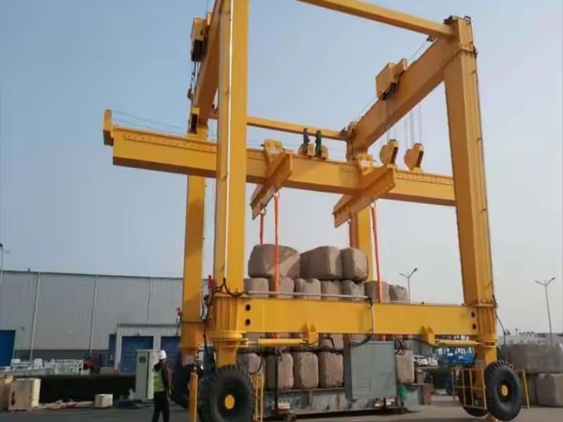 SEVENCRANE-Rubber Tyred Gantry Crane 2