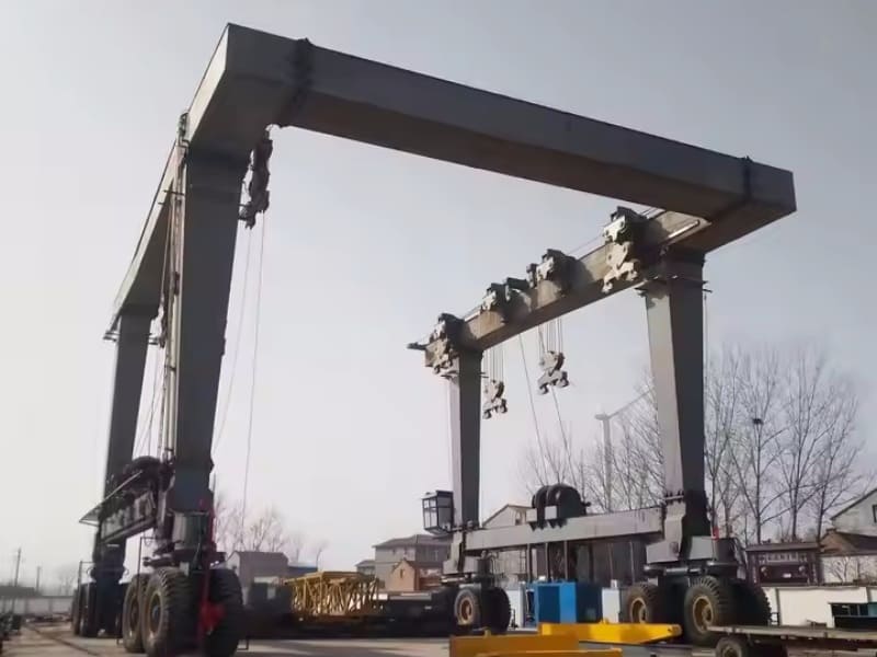 SEVENCRANE-Rubber Tyred Gantry Crane 2