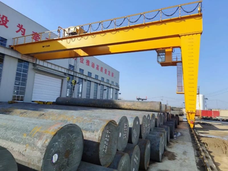 SEVENCRANE-Semi Gantry Crane 1