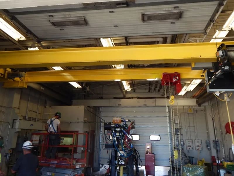 SEVENCRANE-Underhung Bridge Crane  2
